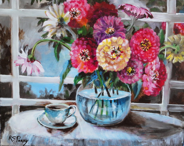 Zinnias in a water&nbsp;bowl